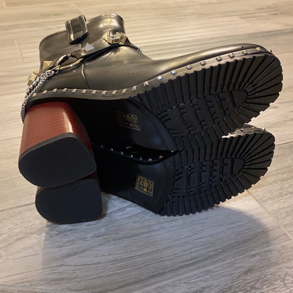 Studded Boots - Picture 5 of 5